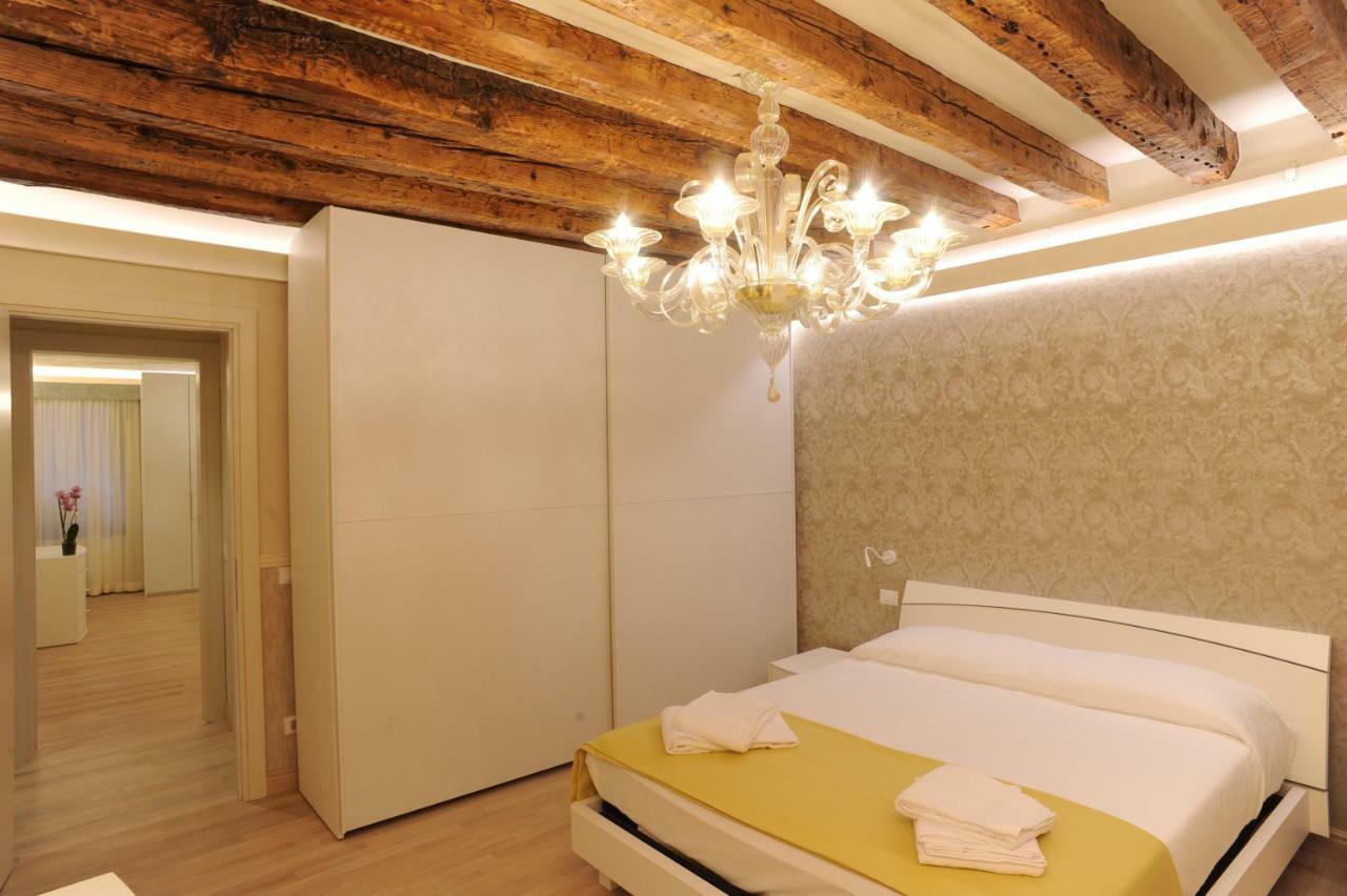 Ca' Xxii Marzo Boutique Venecia