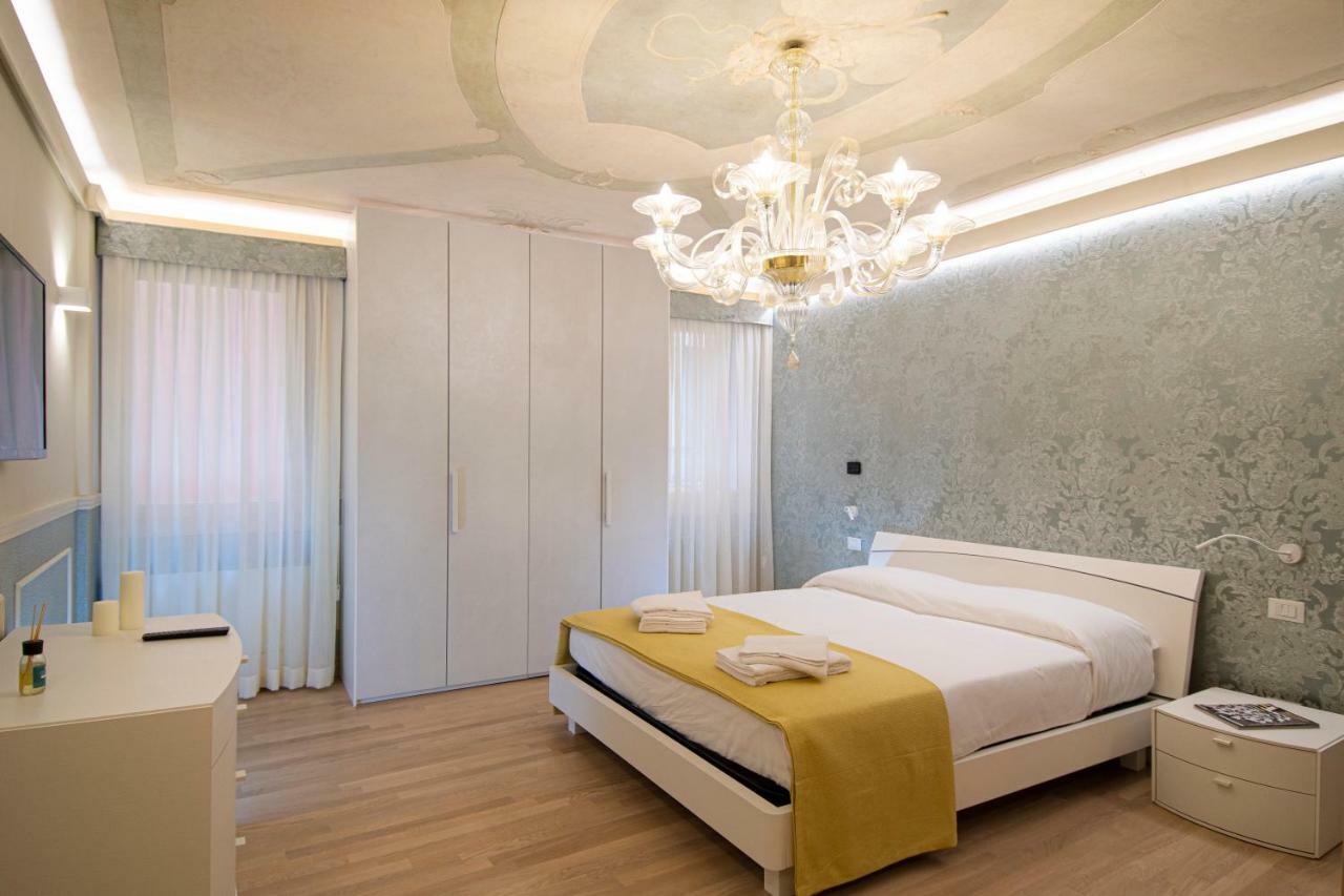 Ca' Xxii Marzo Boutique Apartamento *